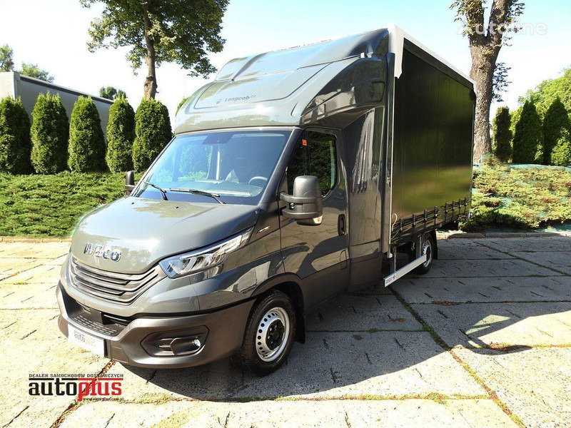 Iveco Daily 35S18 Curtain side - Furgoneta con caja de lona: foto 2 Iveco Daily 35S18 Curtain side - Furgoneta con caja de lona: foto 2
