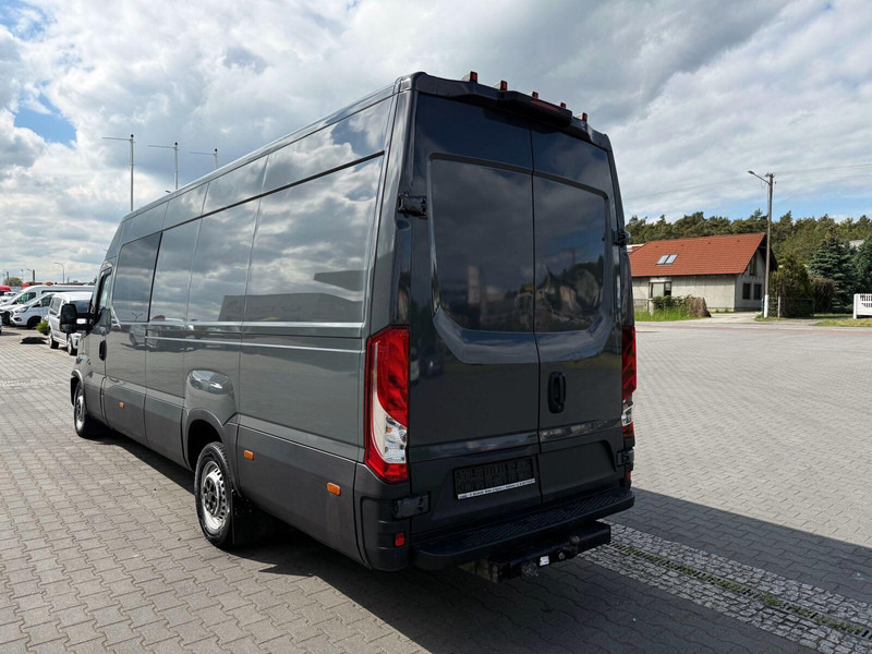 Iveco Daily 35S18 Hi-Matic L4H2 Maxi Furgon Doka Brygadówka 6-miejsc S - Furgoneta: foto 3 Iveco Daily 35S18 Hi-Matic L4H2 Maxi Furgon Doka Brygadówka 6-miejsc S - Furgoneta: foto 3