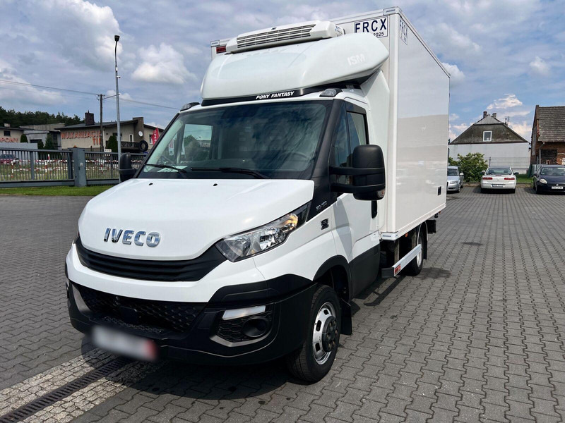 Iveco Daily 50C15 Kontener Mroźnia/Chłodnia 3x Drzwi ThermoKing V 300 - Frigorífico furgoneta: foto 1 Iveco Daily 50C15 Kontener Mroźnia/Chłodnia 3x Drzwi ThermoKing V 300 - Frigorífico furgoneta: foto 1