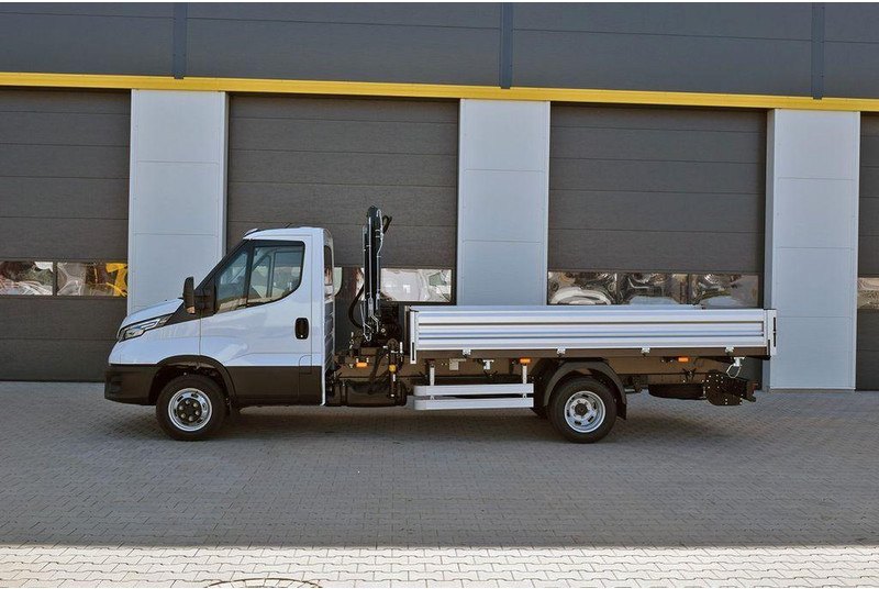 Iveco Daily 50C21H 3 way tipper + crane Hiab T-CLX 029 - Volquete camión, Camión grúa: foto 2 Iveco Daily 50C21H 3 way tipper + crane Hiab T-CLX 029 - Volquete camión, Camión grúa: foto 2