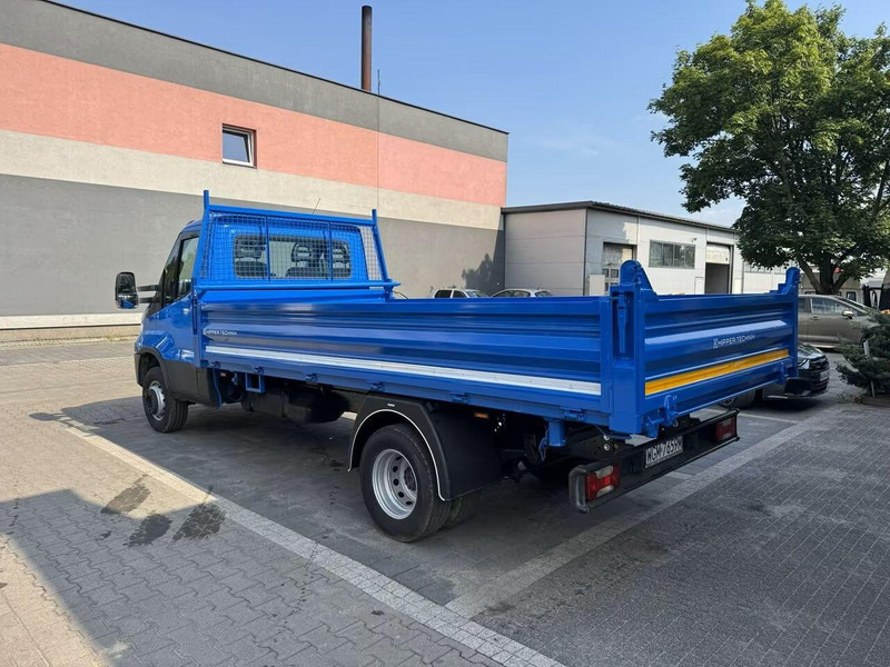 Iveco Daily 72C18 - 3 way tipper truck - Volquete camión: foto 4 Iveco Daily 72C18 - 3 way tipper truck - Volquete camión: foto 4