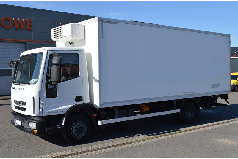 Iveco EUROCARGO 120EL18 REFRIGERATOR+LIFT SIDE DOOR - Frigorífico camión: foto 2 Iveco EUROCARGO 120EL18 REFRIGERATOR+LIFT SIDE DOOR - Frigorífico camión: foto 2