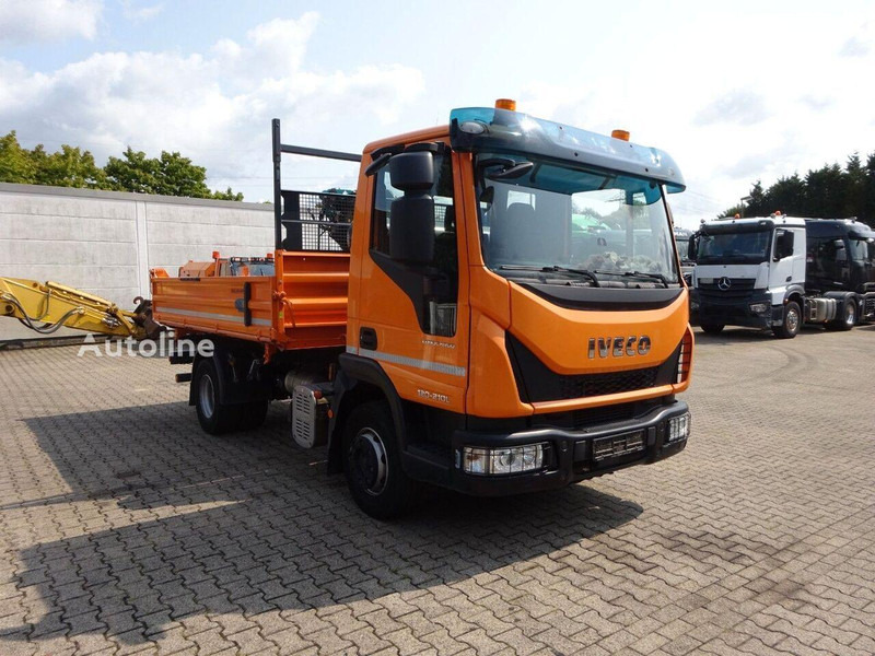 Iveco Eurocargo 120-210 - 3 way tipper truck - Volquete camión: foto 2 Iveco Eurocargo 120-210 - 3 way tipper truck - Volquete camión: foto 2