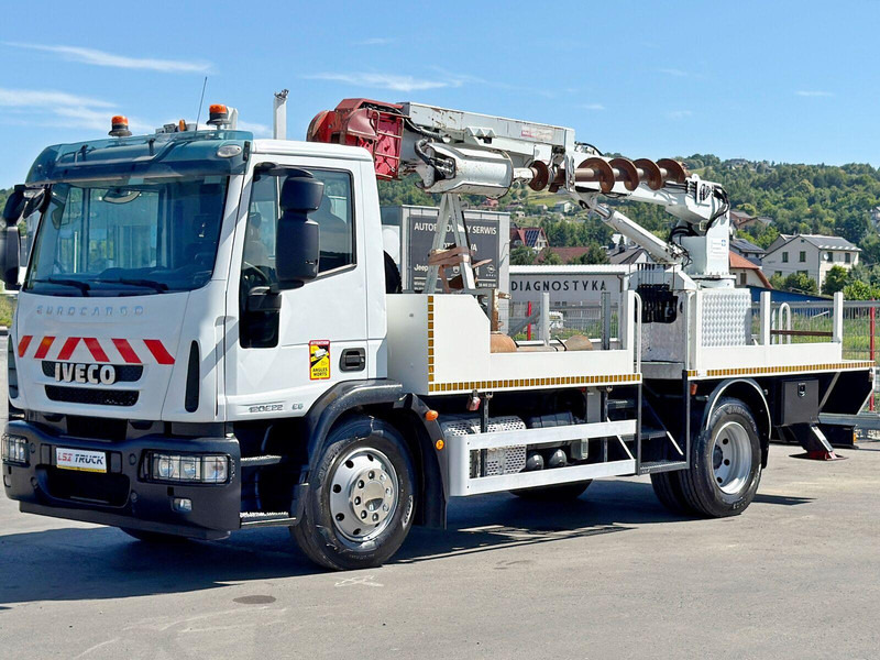 Iveco Eurocargo 120E22 * Bohrgerät auf LKW + FUNK *TOP - Perforadora: foto 4 Iveco Eurocargo 120E22 * Bohrgerät auf LKW + FUNK *TOP - Perforadora: foto 4