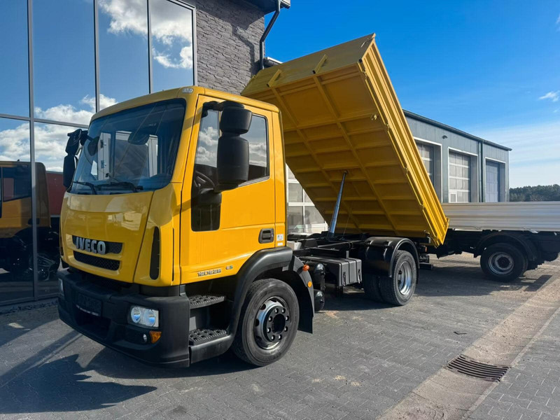 Iveco ML120E28 3-way tipper truck - Volquete camión: foto 1 Iveco ML120E28 3-way tipper truck - Volquete camión: foto 1