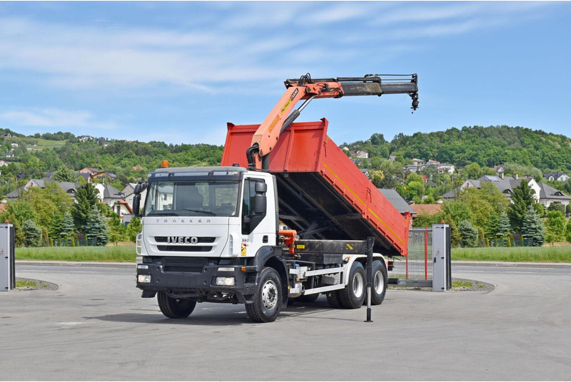 Iveco TRAKKER 360 * KIPPER 5,60 m * PK 15500 + FUNK * 6x4 - Volquete camión, Camión grúa: foto 2 Iveco TRAKKER 360 * KIPPER 5,60 m * PK 15500 + FUNK * 6x4 - Volquete camión, Camión grúa: foto 2