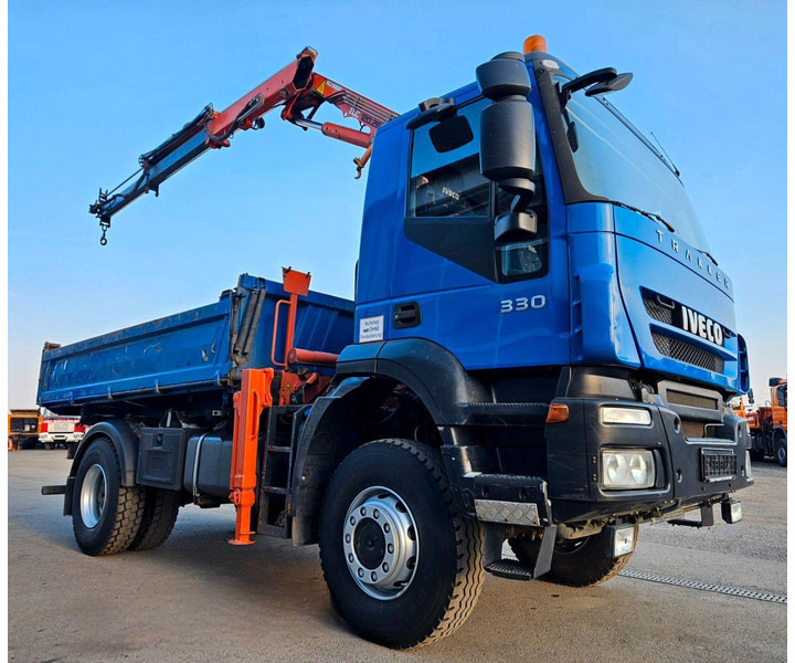 Iveco Trakker 190T33 4x4 M Tipper + Crane Atlas 120.2E - Volquete camión, Camión grúa: foto 4 Iveco Trakker 190T33 4x4 M Tipper + Crane Atlas 120.2E - Volquete camión, Camión grúa: foto 4