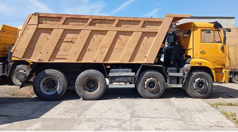 Kamaz 8x4 Tipper 17 m3 - Volquete camión: foto 3 Kamaz 8x4 Tipper 17 m3 - Volquete camión: foto 3