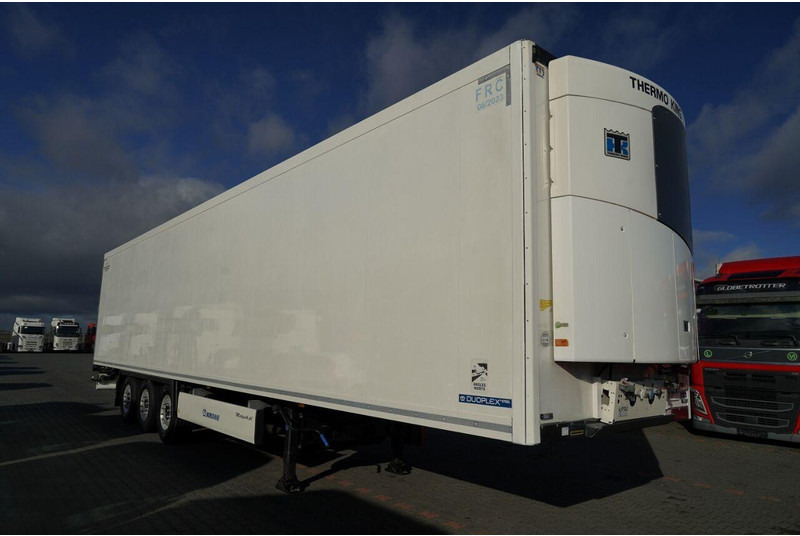 Krone CHŁODNIA / THERMO KING SLXI SPECTRUM / OŚ PODNOSZONA / ALUFELGI - Frigorífico semirremolque: foto 2 Krone CHŁODNIA / THERMO KING SLXI SPECTRUM / OŚ PODNOSZONA / ALUFELGI - Frigorífico semirremolque: foto 2