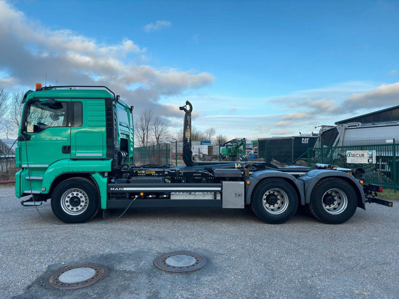 MAN 26.500 6x2 Retarder Meiller Funk | Motorschaden - Camión caja abierta, Camión grúa: foto 2 MAN 26.500 6x2 Retarder Meiller Funk | Motorschaden - Camión caja abierta, Camión grúa: foto 2