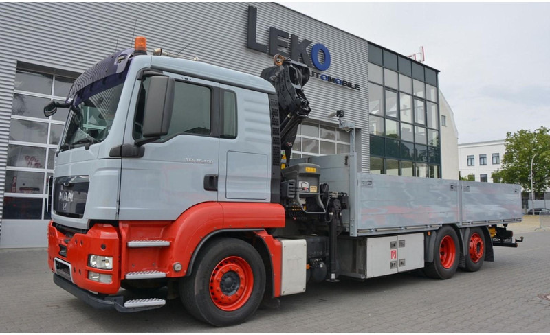 MAN 6,4 m Flatbed + Crane HIAB 211EP 6X2 KRAN HIAB 211EP 6.5m Container Pr - Camión caja abierta, Camión grúa: foto 1 MAN 6,4 m Flatbed + Crane HIAB 211EP 6X2 KRAN HIAB 211EP 6.5m Container Pr - Camión caja abierta, Camión grúa: foto 1