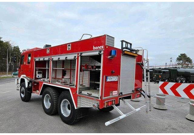MAN 6x6 STAR Firetruck Feuerwehr - Camión de bomberos: foto 5 MAN 6x6 STAR Firetruck Feuerwehr - Camión de bomberos: foto 5