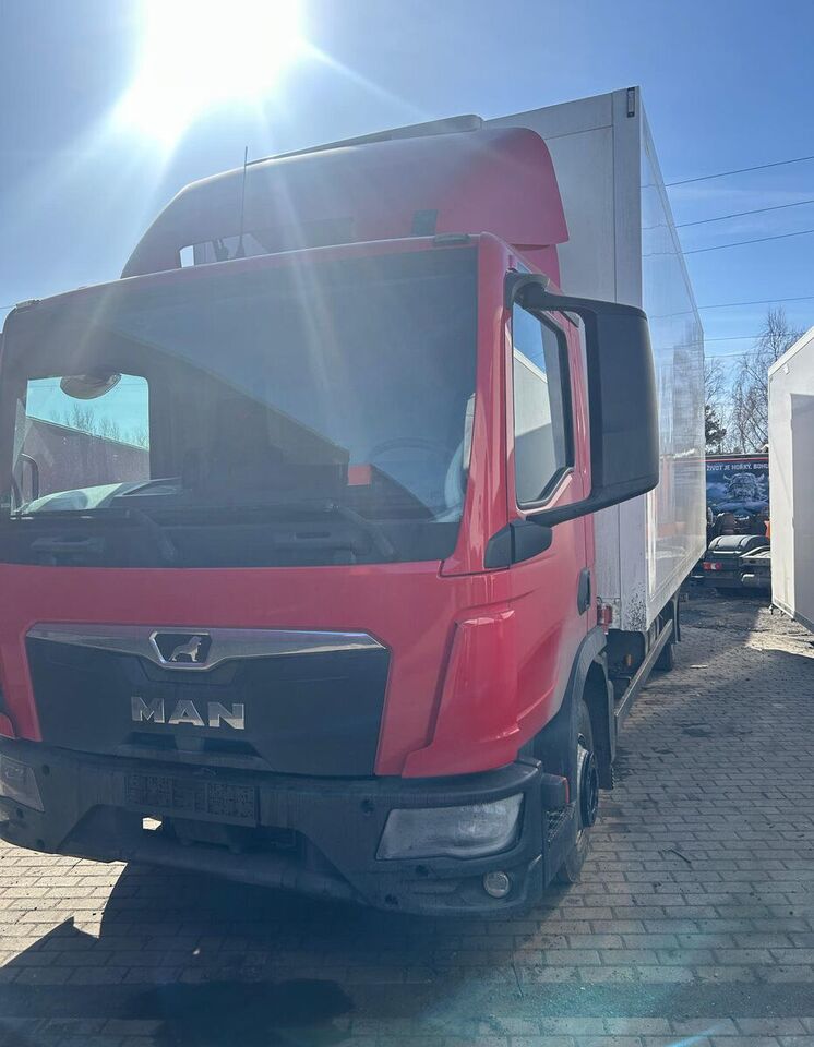 MAN TGL 10.190 refrigerated truck - Frigorífico camión: foto 1 MAN TGL 10.190 refrigerated truck - Frigorífico camión: foto 1