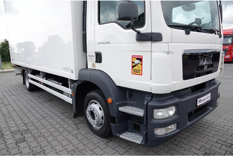 MAN TGM 12.290 / 4x2 / CHŁODNIA 6,5 M / AGREGAT THERMO KING T-600 R - Frigorífico camión: foto 5 MAN TGM 12.290 / 4x2 / CHŁODNIA 6,5 M / AGREGAT THERMO KING T-600 R - Frigorífico camión: foto 5