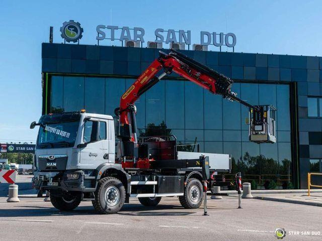 MAN TGM 18.320 4x4 PALFINGER PK 27002 Basket NEW ! - Camión caja abierta, Camión grúa: foto 3 MAN TGM 18.320 4x4 PALFINGER PK 27002 Basket NEW ! - Camión caja abierta, Camión grúa: foto 3
