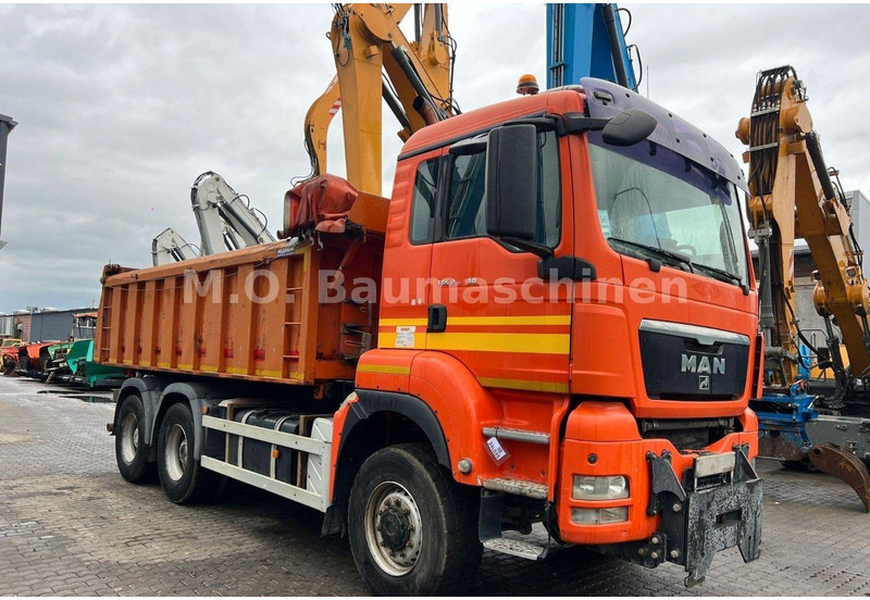 MAN TGS 26.440 - Volquete camión: foto 2 MAN TGS 26.440 - Volquete camión: foto 2