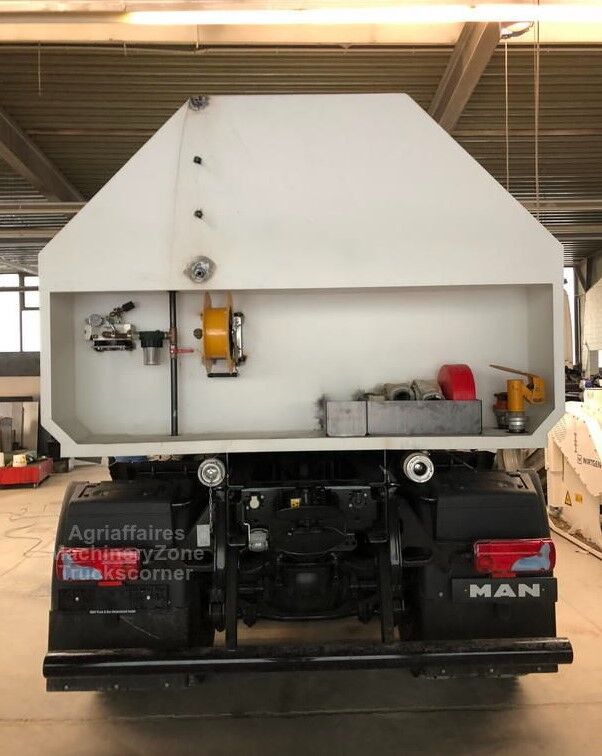 MAN TGS 33.500 - Cisterna camión: foto 5 MAN TGS 33.500 - Cisterna camión: foto 5