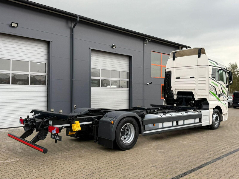 MAN TGX 18.470 // Przebieg 252 tyś. km !!! // Ciężarówka jak nowa // - Chasis camión: foto 4 MAN TGX 18.470 // Przebieg 252 tyś. km !!! // Ciężarówka jak nowa // - Chasis camión: foto 4