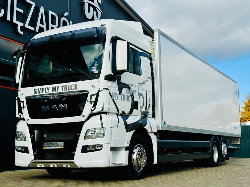 MAN TGX 26.440 // E6 // chłodnia z windą // 22 Epal // sypialka - Frigorífico camión: foto 1 MAN TGX 26.440 // E6 // chłodnia z windą // 22 Epal // sypialka - Frigorífico camión: foto 1