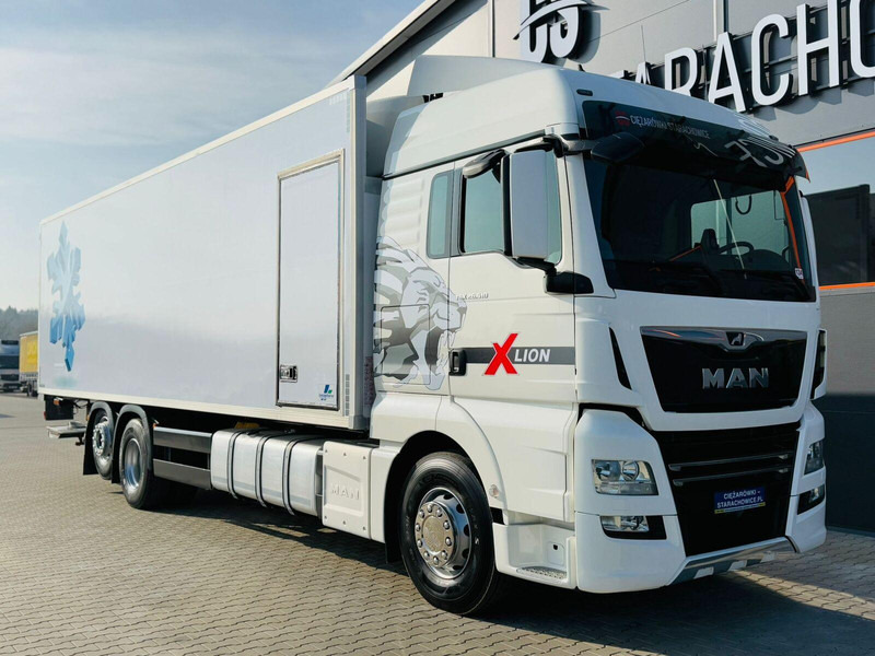 MAN TGX 26.510 // E6 // Chłodnia 22Epal // 6x2 // winda // świeżo z - Frigorífico camión: foto 4 MAN TGX 26.510 // E6 // Chłodnia 22Epal // 6x2 // winda // świeżo z - Frigorífico camión: foto 4