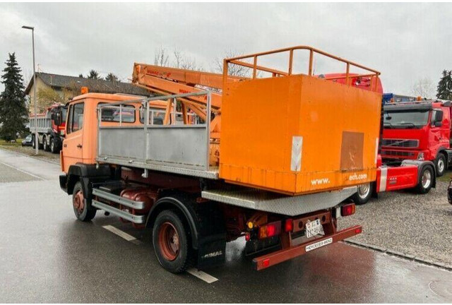 Mercedes-Benz 709 Bucket truck Wumag 14 m - Camión con plataforma elevadora: foto 3 Mercedes-Benz 709 Bucket truck Wumag 14 m - Camión con plataforma elevadora: foto 3