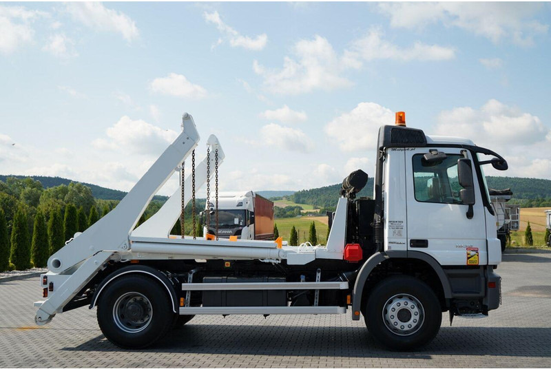 Mercedes-Benz ACTROS 1836 / 4X2 / BRAMOWIEC / PALFINGER M12T / EURO 6 / SPROW - Portacontenedor de cadenas camión: foto 5 Mercedes-Benz ACTROS 1836 / 4X2 / BRAMOWIEC / PALFINGER M12T / EURO 6 / SPROW - Portacontenedor de cadenas camión: foto 5