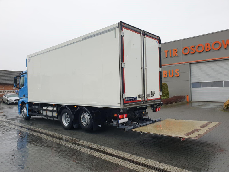 Mercedes-Benz ANTOS 2540 REFRIGERATOR + LIFT + SIDE DOOR - Frigorífico camión: foto 3 Mercedes-Benz ANTOS 2540 REFRIGERATOR + LIFT + SIDE DOOR - Frigorífico camión: foto 3