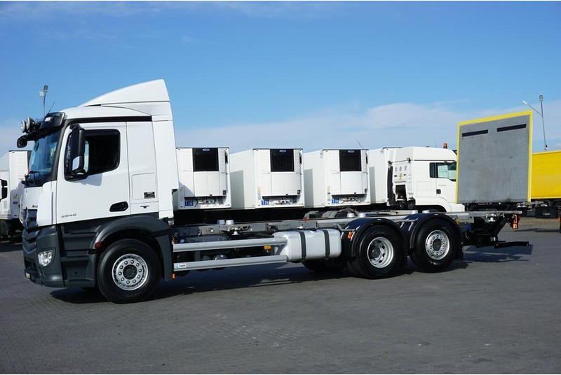 Mercedes-Benz ANTOS / 2545 / ACC / E 6 / BDF + WINDA / 7.15 , 7.45, 7.82 M / O - Chasis camión: foto 3 Mercedes-Benz ANTOS / 2545 / ACC / E 6 / BDF + WINDA / 7.15 , 7.45, 7.82 M / O - Chasis camión: foto 3