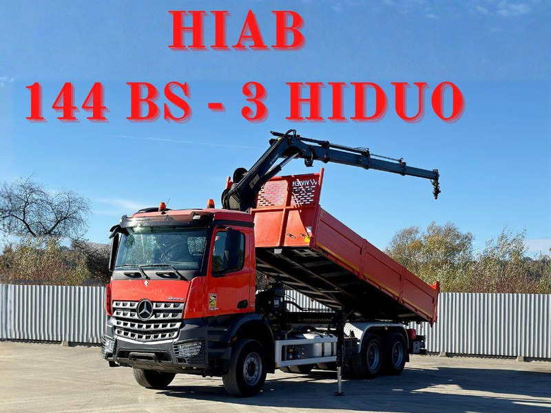 Mercedes-Benz AROCS 2640 *HIAB 144 BS - 3/FUNK + * 6x4 - Volquete camión, Camión grúa: foto 1 Mercedes-Benz AROCS 2640 *HIAB 144 BS - 3/FUNK + * 6x4 - Volquete camión, Camión grúa: foto 1