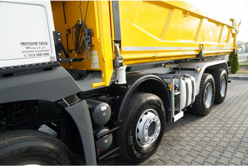 Volquete camión Mercedes-Benz AROCS 3243 / 8x4 / WYWROTKA  DWUSTRONNA 6.2 M / HYDROBURTA / HYD: foto 19