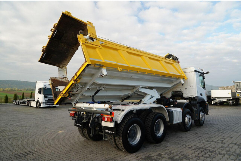 Volquete camión Mercedes-Benz AROCS 3243 / 8x4 / WYWROTKA  DWUSTRONNA 6.2 M / HYDROBURTA / HYD: foto 9