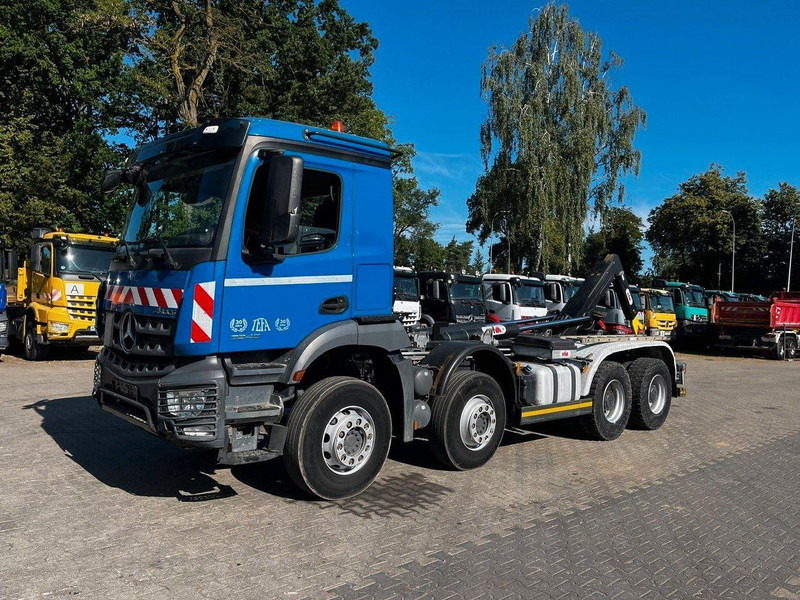 Mercedes-Benz AROCS 3246 8X4 ABROLLKIPPER HYVALIFT 26.57 - Multibasculante camión: foto 3 Mercedes-Benz AROCS 3246 8X4 ABROLLKIPPER HYVALIFT 26.57 - Multibasculante camión: foto 3