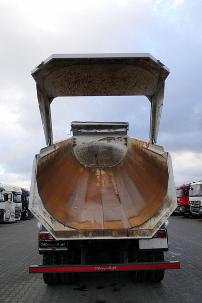 Mercedes-Benz AROCS 3246 / 8x4 / WYWROTKA / TYLNOZSYP / EURO 6 / OPONY 100 % - Volquete camión: foto 4 Mercedes-Benz AROCS 3246 / 8x4 / WYWROTKA / TYLNOZSYP / EURO 6 / OPONY 100 % - Volquete camión: foto 4