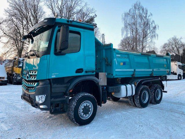Mercedes-Benz AROCS 3351 6X6 KIPPER MEILLER BORDMATIK - Volquete camión: foto 2 Mercedes-Benz AROCS 3351 6X6 KIPPER MEILLER BORDMATIK - Volquete camión: foto 2