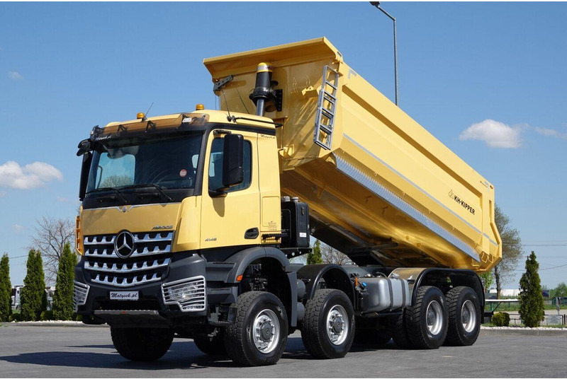 Mercedes-Benz AROCS 4145 / 8x8 / WYWROTKA TYLNOZSYPOWA / KH KIPPER / EURO 6 - Volquete camión: foto 1 Mercedes-Benz AROCS 4145 / 8x8 / WYWROTKA TYLNOZSYPOWA / KH KIPPER / EURO 6 - Volquete camión: foto 1