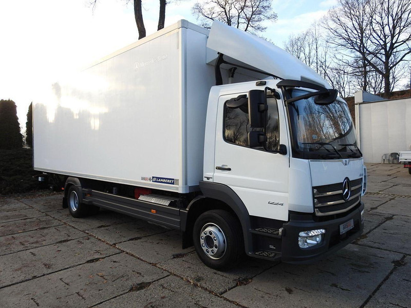 Mercedes-Benz ATEGO 12.24 KONTENER CHŁODNIA -10*C WINDA 16 PALET FUNKCJA GRZAN - Frigorífico camión: foto 4 Mercedes-Benz ATEGO 12.24 KONTENER CHŁODNIA -10*C WINDA 16 PALET FUNKCJA GRZAN - Frigorífico camión: foto 4