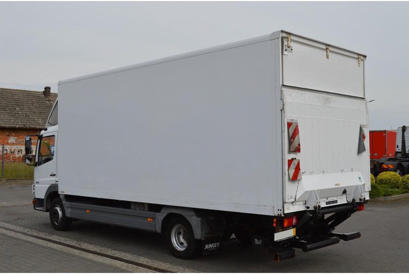 Mercedes-Benz ATEGO 816 CONTAINER+LIFT EURO 5 - Camión caja cerrada: foto 3 Mercedes-Benz ATEGO 816 CONTAINER+LIFT EURO 5 - Camión caja cerrada: foto 3
