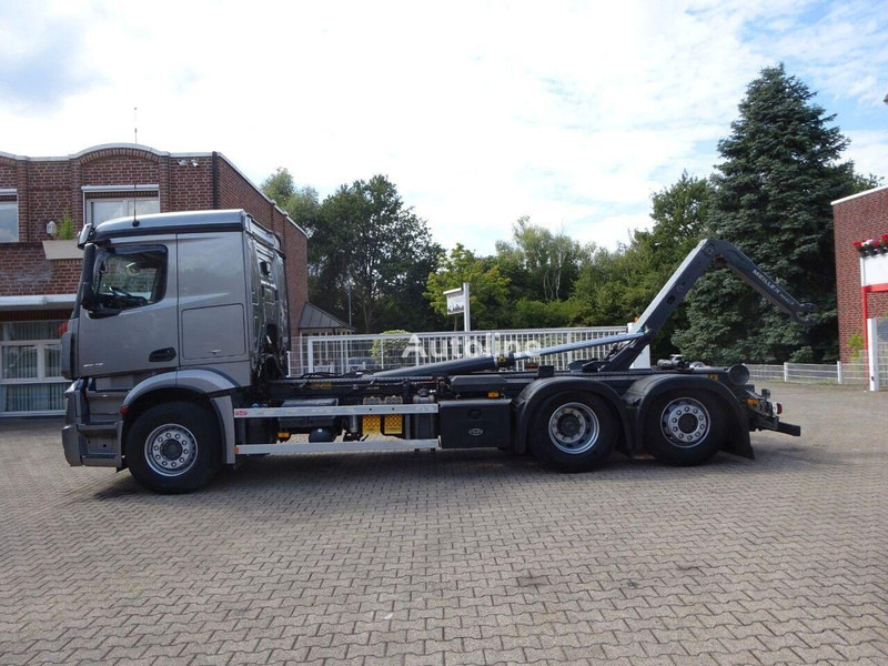 Mercedes-Benz Actros 2545 - Hook lift truck 6x2 - Multibasculante camión: foto 5 Mercedes-Benz Actros 2545 - Hook lift truck 6x2 - Multibasculante camión: foto 5