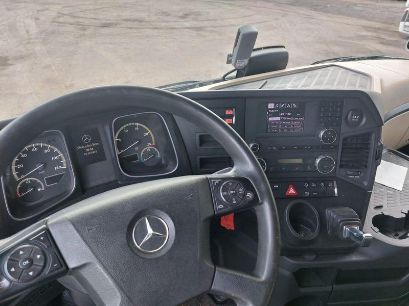 Mercedes-Benz Actros 2646 - Multibasculante camión: foto 4 Mercedes-Benz Actros 2646 - Multibasculante camión: foto 4