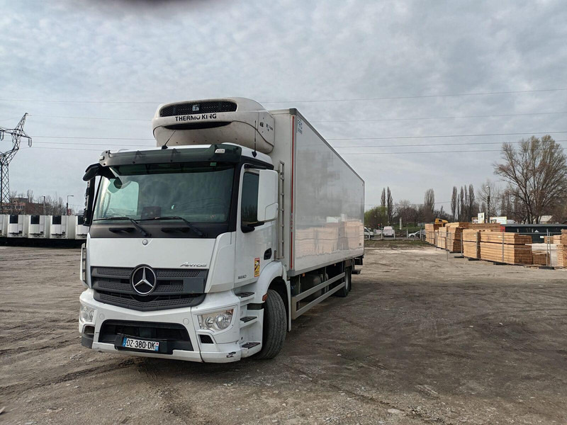 Mercedes-Benz Antos 1830 - TK T-1200R + ATP 8.7meter - Frigorífico camión: foto 2 Mercedes-Benz Antos 1830 - TK T-1200R + ATP 8.7meter - Frigorífico camión: foto 2