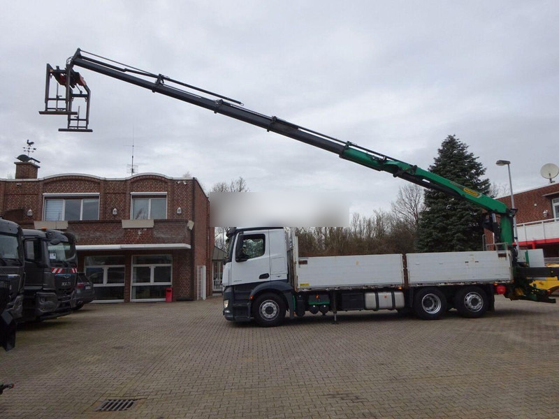 Leasing financiero de Mercedes-Benz Antos 2543 - Flatbed+crane 6x2 leasing Mercedes-Benz Antos 2543 - Flatbed+crane 6x2: foto 13