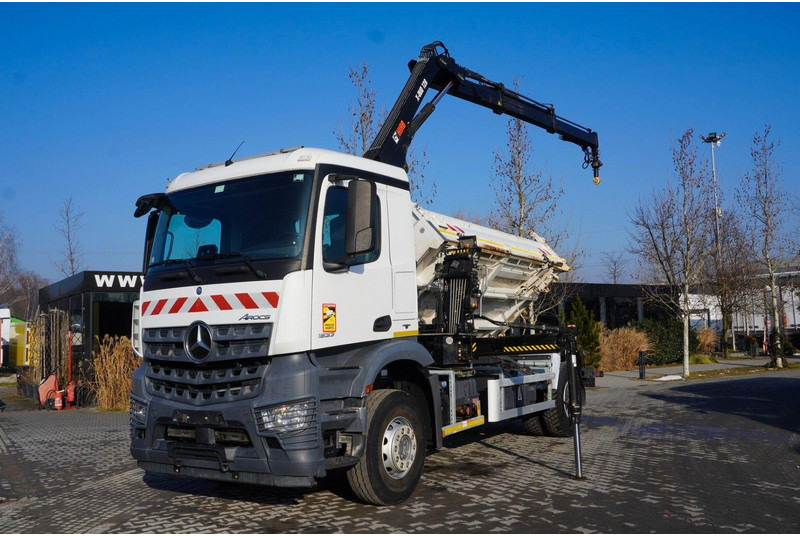 Mercedes-Benz Arocs 1833 3-Way Tipper Crane HIAB X-DUO 128 B - Volquete camión, Camión grúa: foto 3 Mercedes-Benz Arocs 1833 3-Way Tipper Crane HIAB X-DUO 128 B - Volquete camión, Camión grúa: foto 3