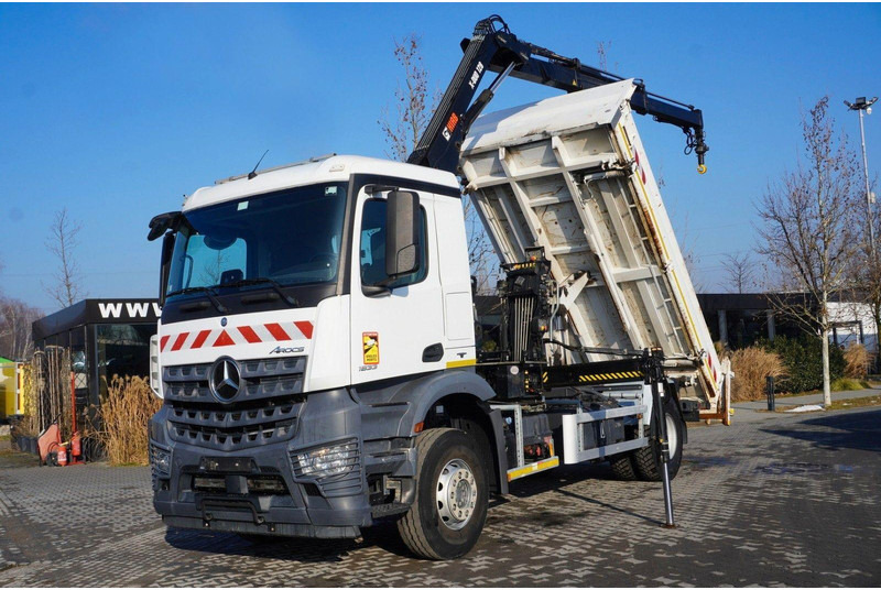 Mercedes-Benz Arocs 1833 3-Way Tipper Crane HIAB X-DUO 128 B - Volquete camión, Camión grúa: foto 2 Mercedes-Benz Arocs 1833 3-Way Tipper Crane HIAB X-DUO 128 B - Volquete camión, Camión grúa: foto 2