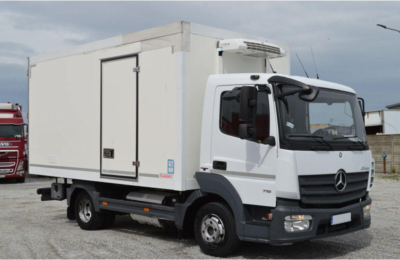 Mercedes-Benz Atego 716 IZOTERMA REFRIGERATOR SIDE DOOR - Frigorífico camión: foto 5 Mercedes-Benz Atego 716 IZOTERMA REFRIGERATOR SIDE DOOR - Frigorífico camión: foto 5