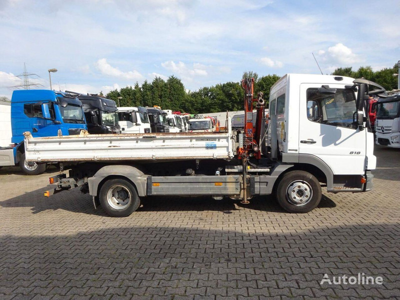 Mercedes-Benz Atego 818 - 3 way tipper+crane - Volquete camión, Camión grúa: foto 4 Mercedes-Benz Atego 818 - 3 way tipper+crane - Volquete camión, Camión grúa: foto 4