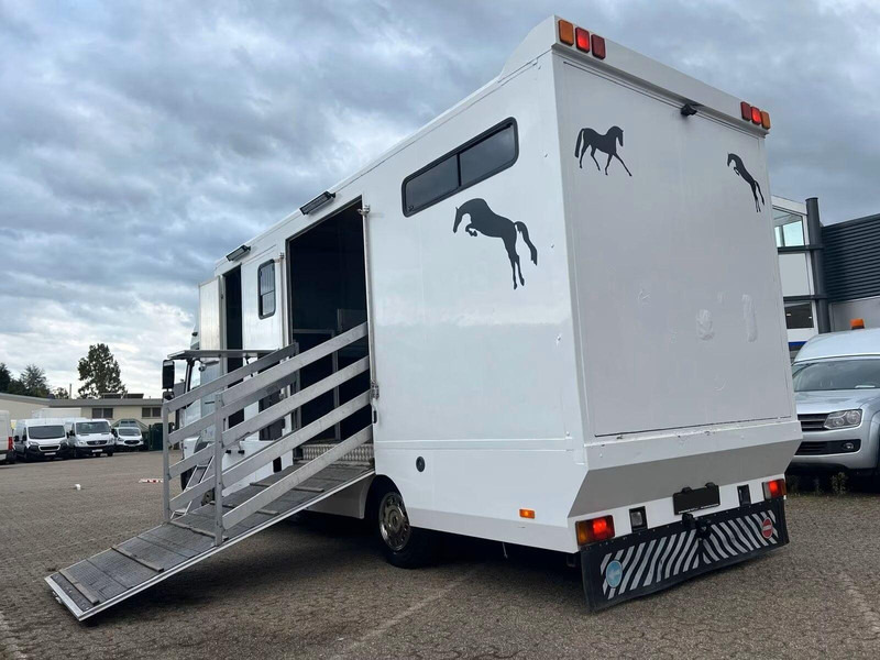 Mercedes-Benz Atego 823 - Horse transporter - Camión para caballos: foto 5 Mercedes-Benz Atego 823 - Horse transporter - Camión para caballos: foto 5
