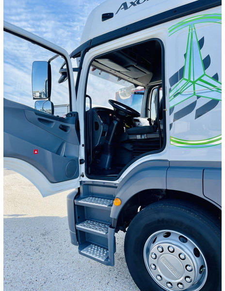 Frigorífico camión Mercedes-Benz Axor 1824: foto 13