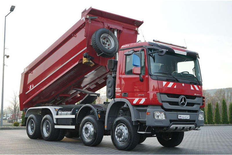 Mercedes-Benz CTROS 4141 / 8X6 / WYWROTKA TYLNOZSYPOWA / MEILLER KIPPER 5.3M / - Volquete camión: foto 2 Mercedes-Benz CTROS 4141 / 8X6 / WYWROTKA TYLNOZSYPOWA / MEILLER KIPPER 5.3M / - Volquete camión: foto 2