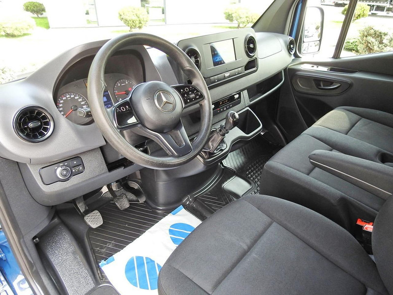 Mercedes-Benz SPRINTER 316 SKRZYNIA PODWÓJNA KABINA DOKA 7 MIEJSC KLIMATYZACJA - Volquete camión: foto 2 Mercedes-Benz SPRINTER 316 SKRZYNIA PODWÓJNA KABINA DOKA 7 MIEJSC KLIMATYZACJA - Volquete camión: foto 2