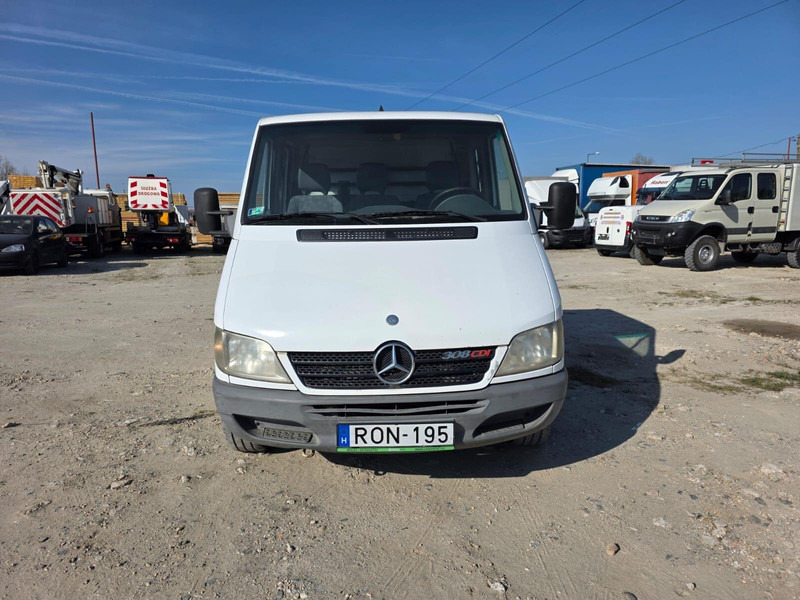 Mercedes-Benz Sprinter 308 CDi - Doka Pritsche - Caja abierta furgoneta, Furgoneta combi: foto 3 Mercedes-Benz Sprinter 308 CDi - Doka Pritsche - Caja abierta furgoneta, Furgoneta combi: foto 3